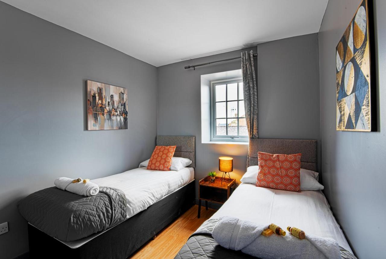 The Glyndwr - Berwyn House Apartment Wrexham Exterior foto
